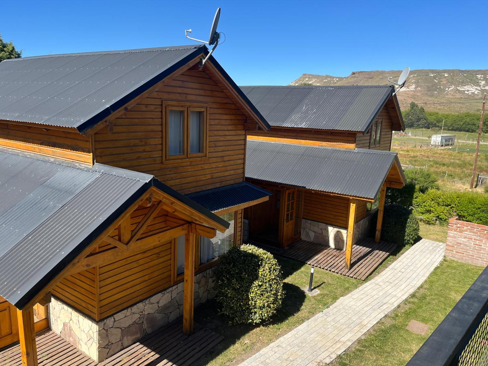Complejo Hotelero Illihue - Cabanas & Hosteria Junín de los Andes Exterior photo