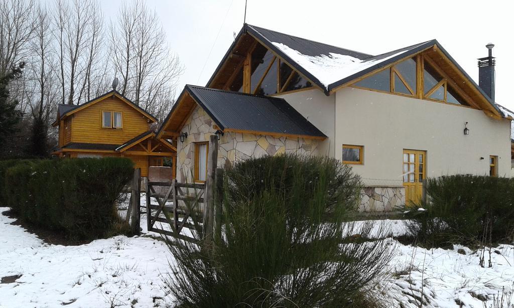Complejo Hotelero Illihue - Cabanas & Hosteria Junín de los Andes Exterior photo