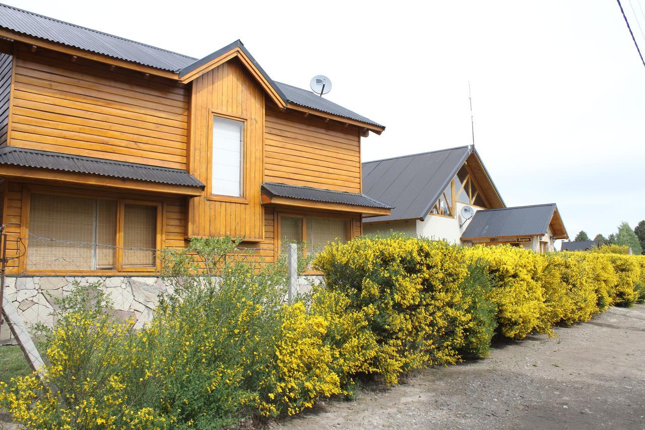 Complejo Hotelero Illihue - Cabanas & Hosteria Junín de los Andes Exterior photo